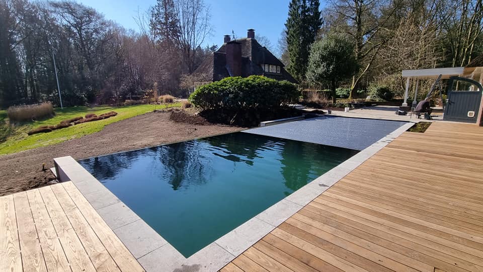 Zwembadbouwer in Groningen